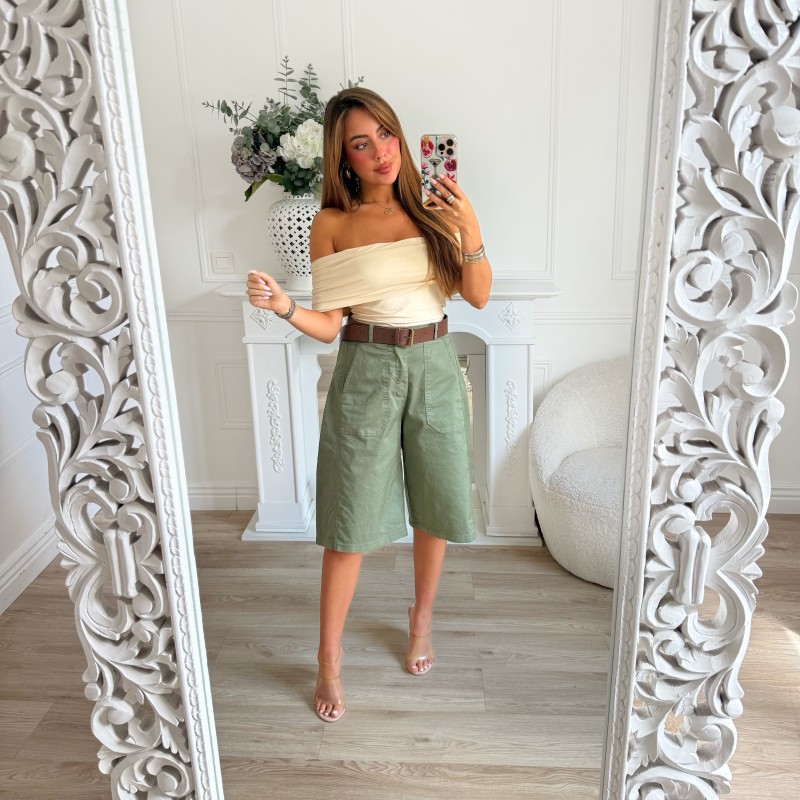 BERNUDA AVEC CEINTURE KAKI BERNUDA AVEC CEINTURE KAKI