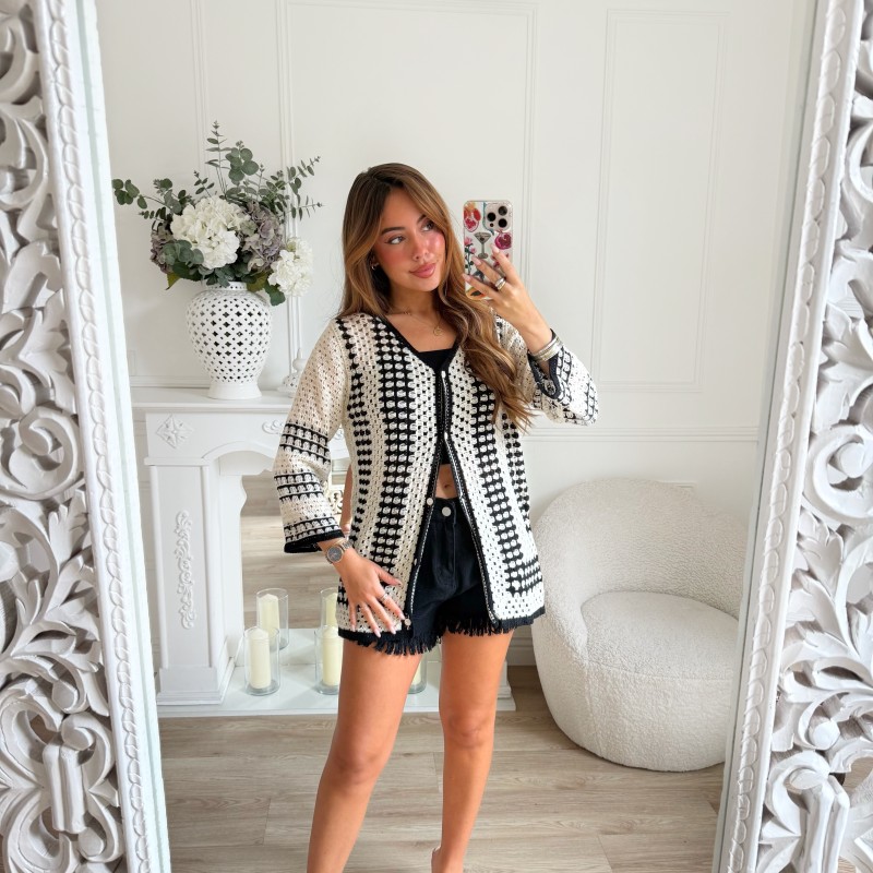 SHORT EN JEAN BLACK FRANGES SHORT EN JEAN BLACK FRANGES