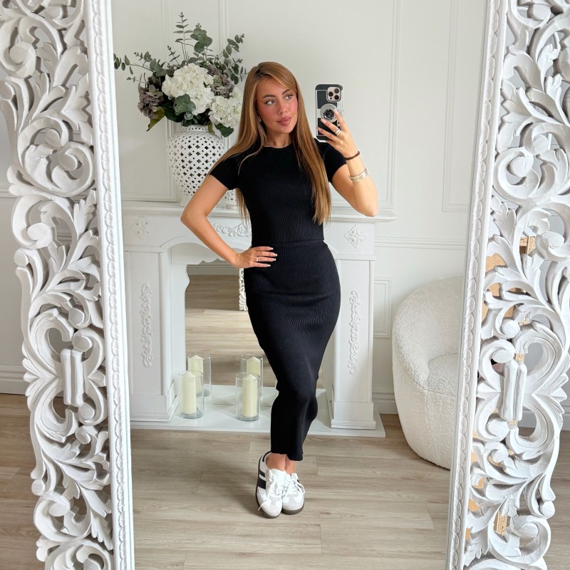 ENSEMBLE COTELÉ JUPE ET TOP BLACK