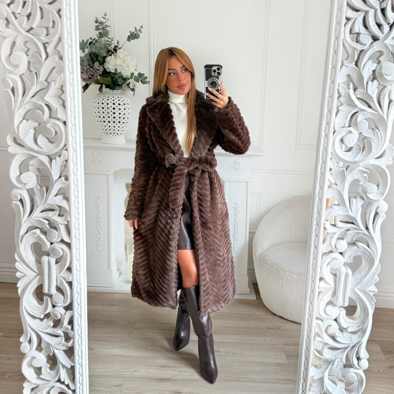 LONG MANTEAU FOURRURE CHOCOLAT
