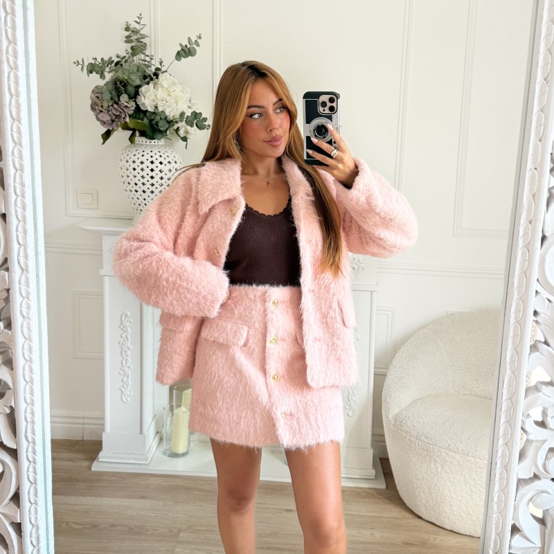 VESTE EN POILS ROSE POUDRÉ DETAILS GOLD